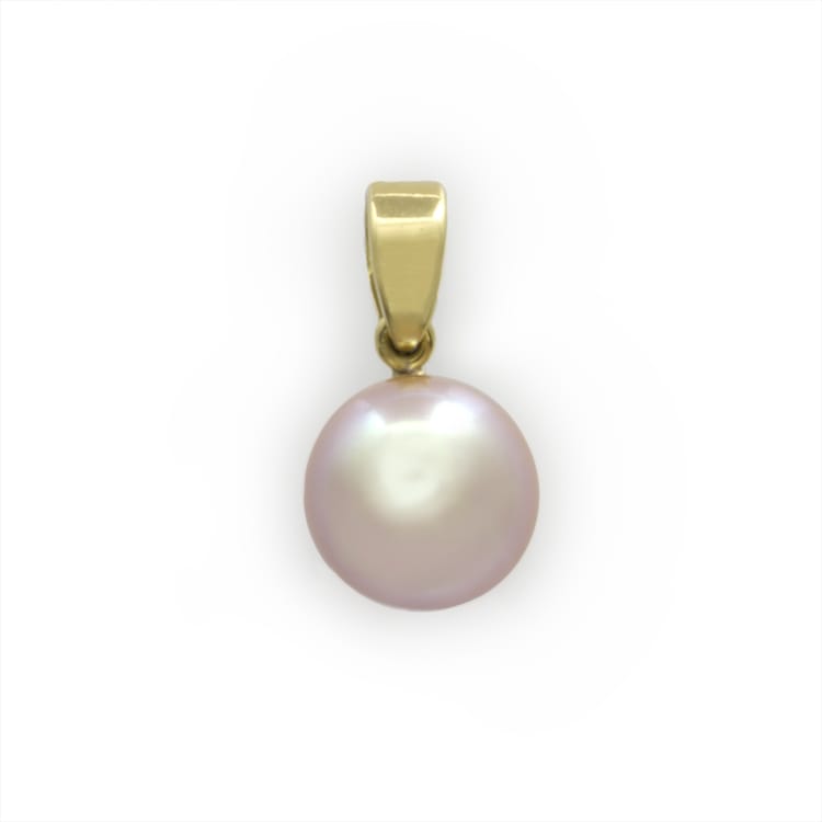 A Pink Cultured Pearl Pendant