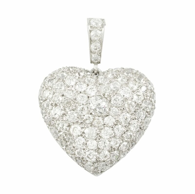 A Diamond-set Heart Pendant