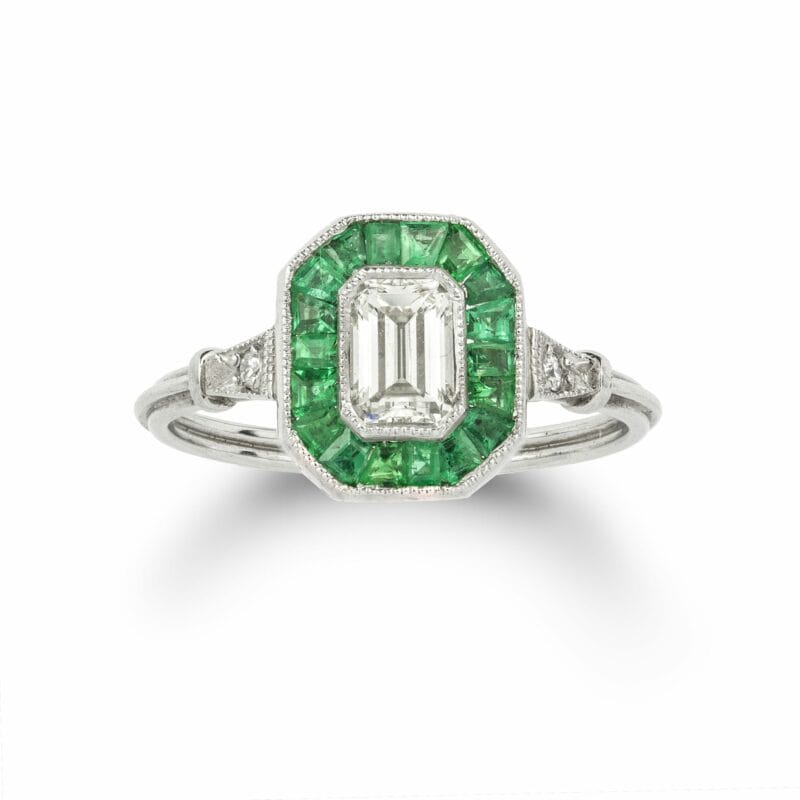 An Emerald And Diamond Rectangular Cluster Ring