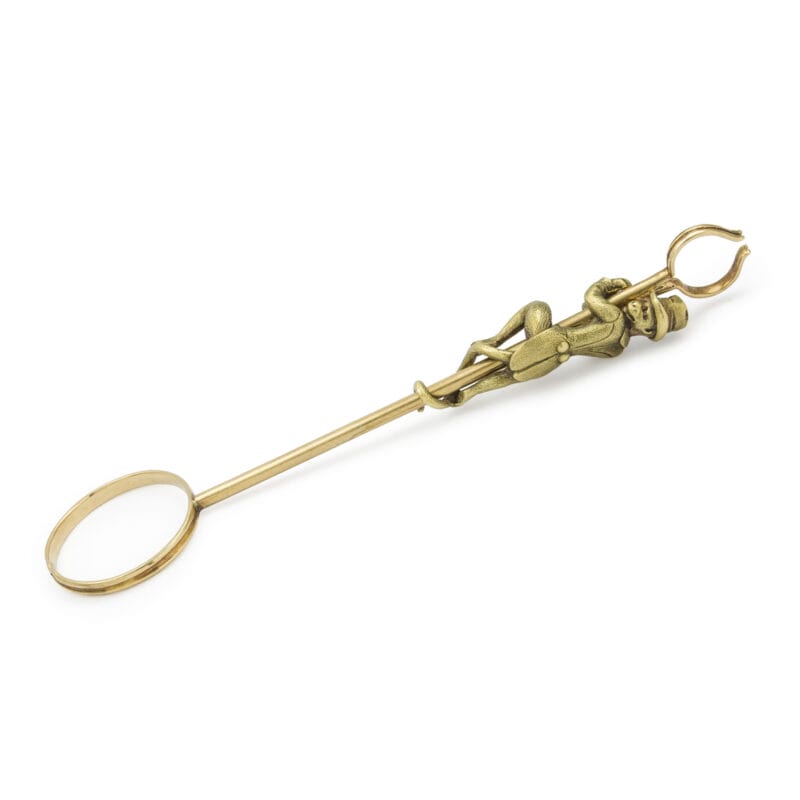 A Yellow Gold Adjustable Cigarette Holder