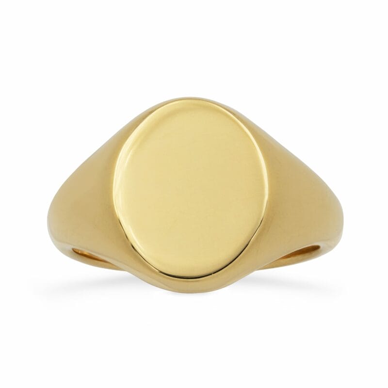 An 18ct Yellow Gold Signet Ring