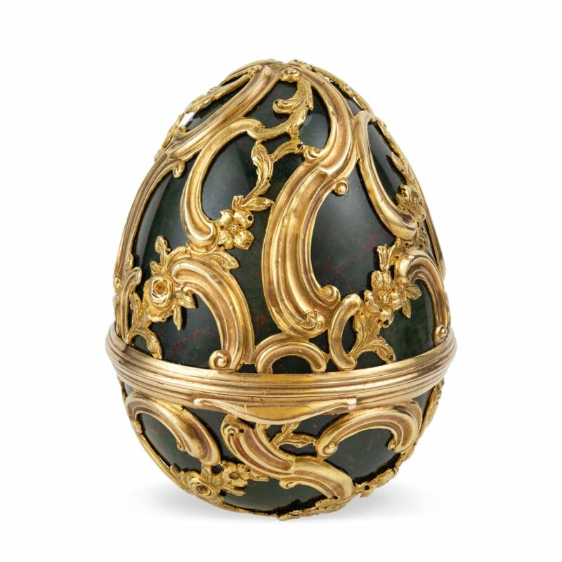 A George II Gold And Bloodstone Egg-shaped Box