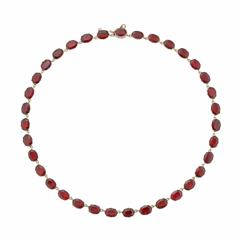 A Georgian garnet riviere necklace