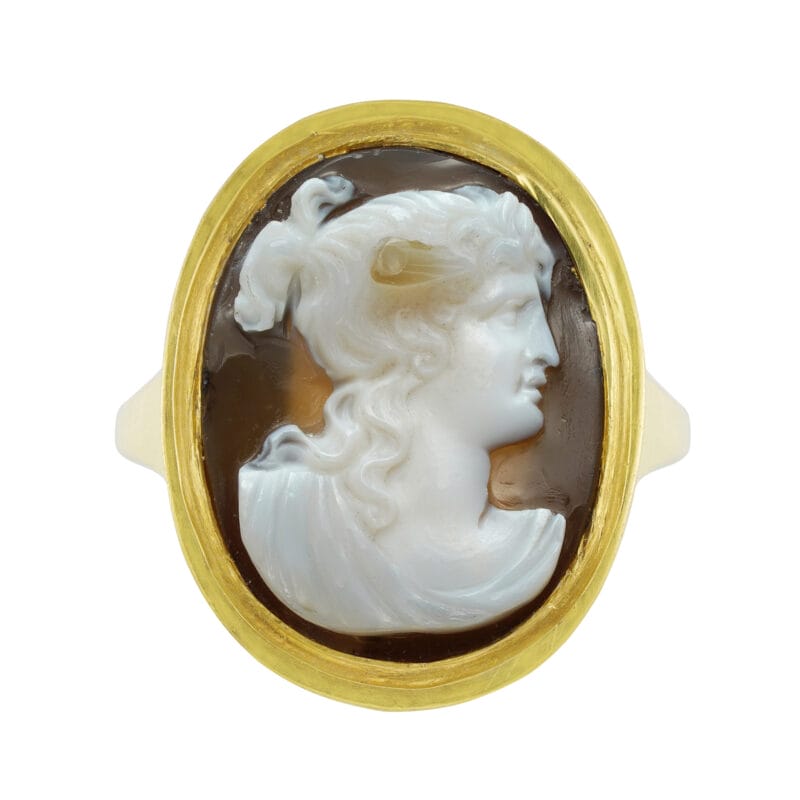 A Georgian cameo ring with Psyche