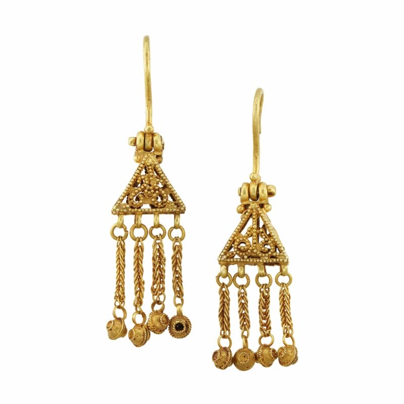 A pair of Byzantine gold drop earrings, circa 600-700 AD