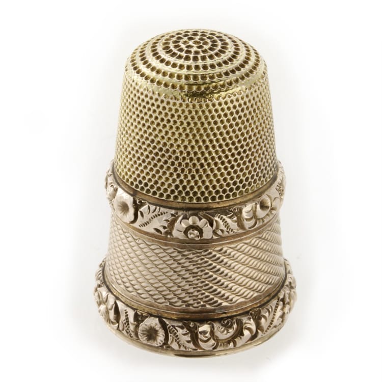 A Victorian Two Colour Gold Thimble