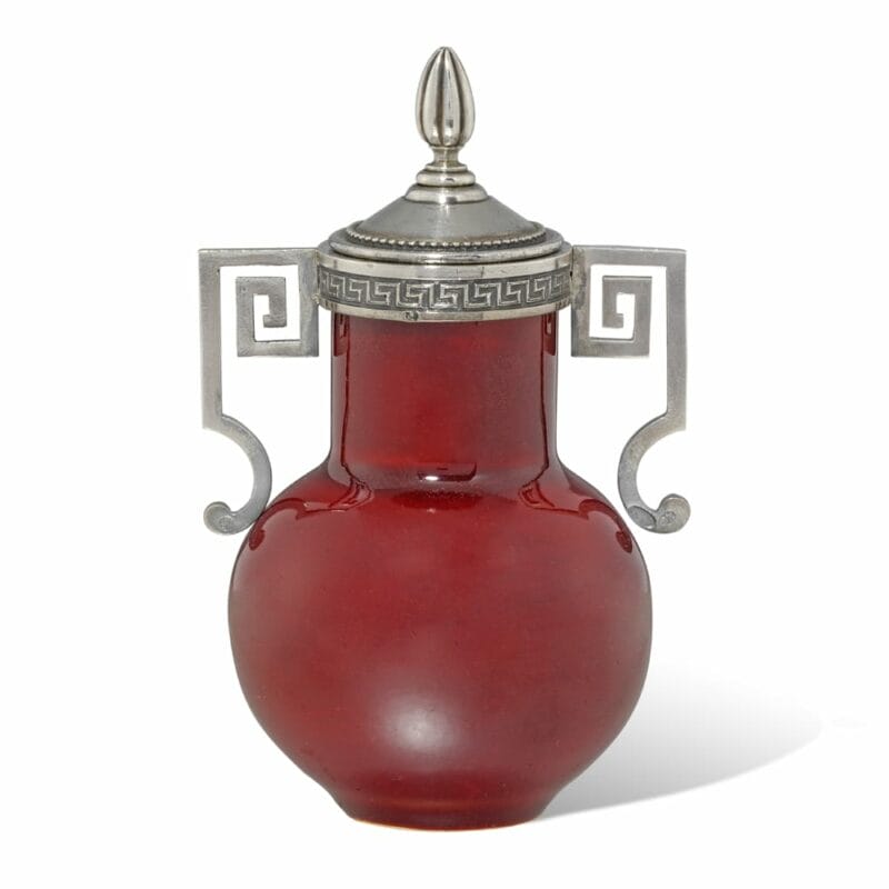 A Fabergé Red Urn-shaped Gum Pot