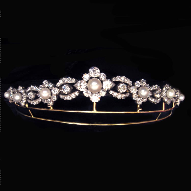 A Natural Pearl And Diamond Cluster Bracelet/necklace/tiara