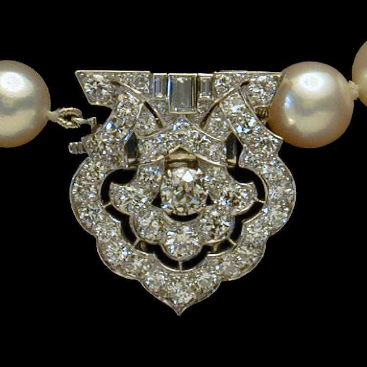 A Period Diamond-set Clip Brooch Designed By Hennell