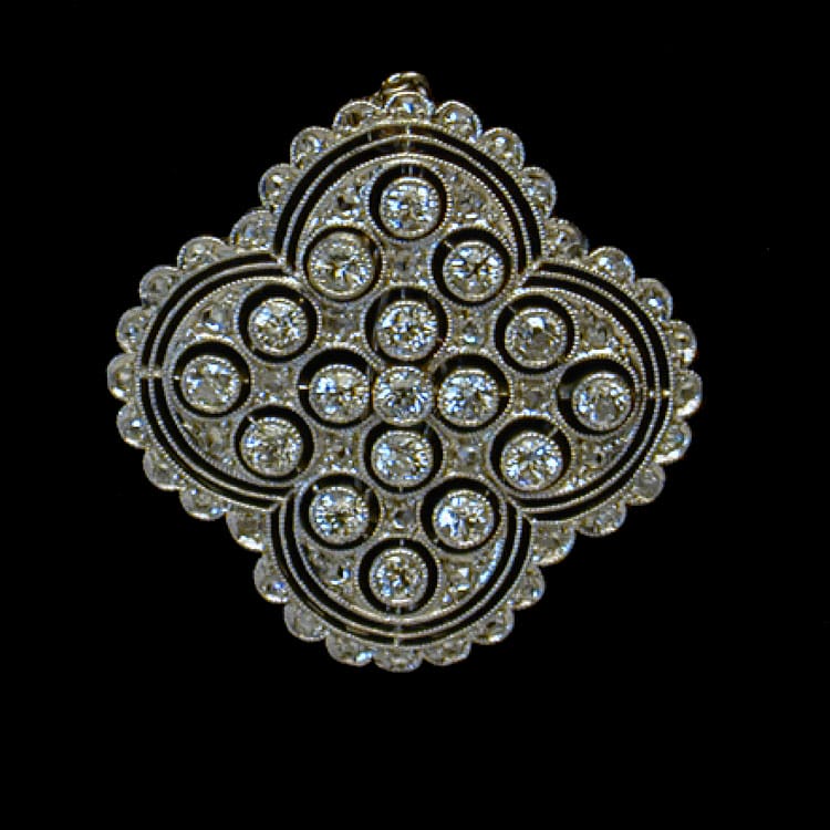 An Edwardian Diamond-set Quatrefoil Brooch