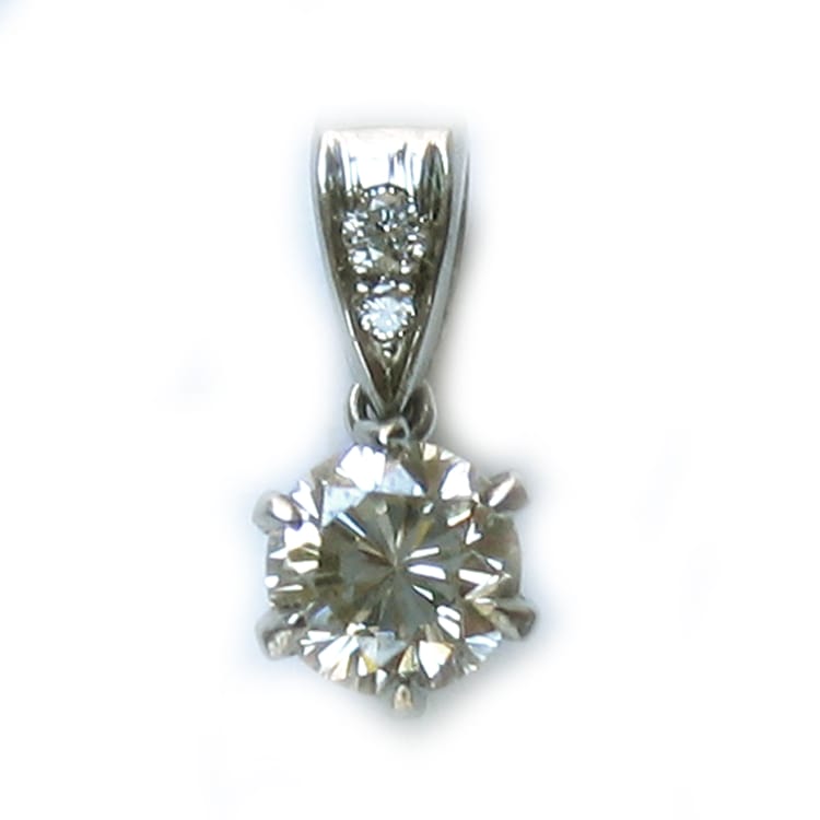 A Single Stone Diamond Pendant