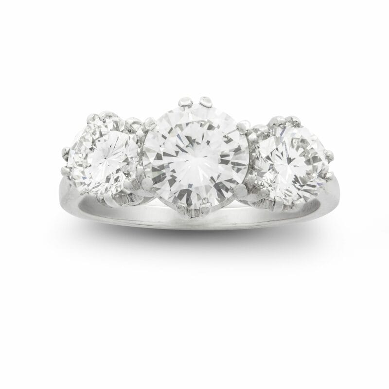 A Diamond Three Stone Ring