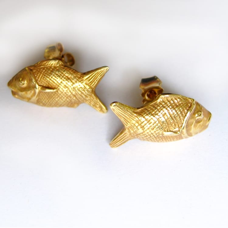 A Pair Of 18ct Yellow Gold Fish Motif Earrings