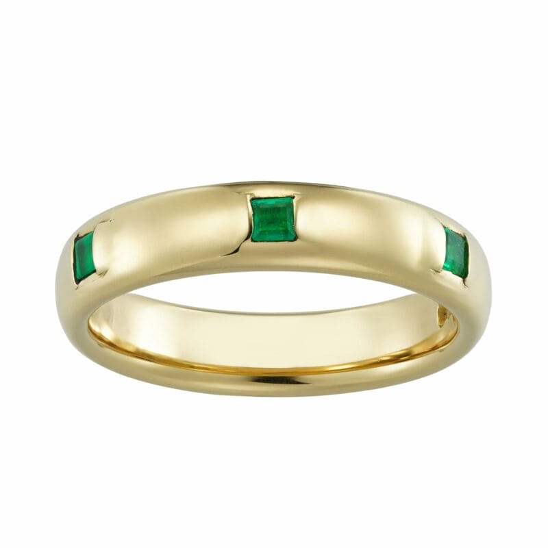 An Emerald Set Wedding Band Ring