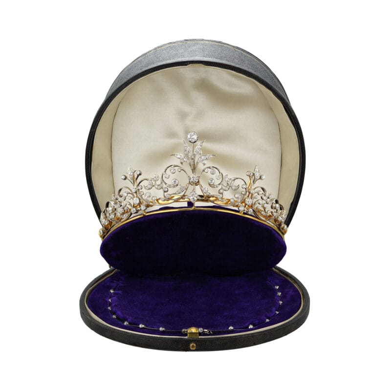 A late Victorian diamond tiara/necklace in a case